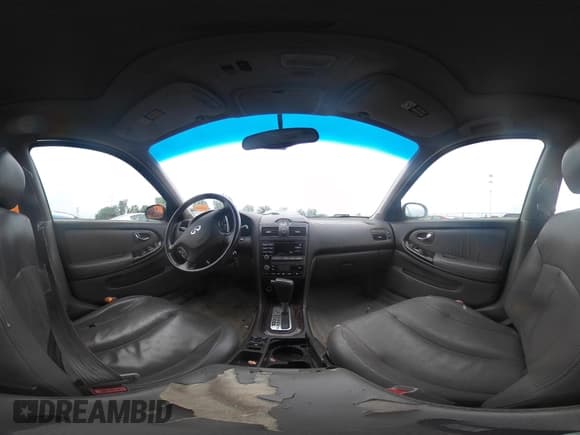 ✅ 2001 Infiniti I30 Luxury • VIN: JNKCA31A91T035878 • Lot: 42615867. Listed on IAAI with 231,434 mi. Free auction sales archive from the USA and detailed vehicle history report at DreamBid. Image 23.