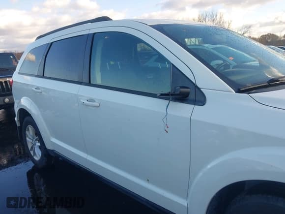✅ 2017 Dodge Journey SXT • VIN: 3C4PDCBB2HT701365 • Lot: 43678836. Listed on IAAI with 136,824 mi. Free auction sales archive from the USA and detailed vehicle history report at DreamBid. Image 14.