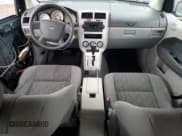 ✅ 2007 Dodge Caliber SXT • VIN: 1B3HB48B27D162310 • Лот: 85631094. Опубликован ранее на Copart с пробегом 153 612 миль. Бесплатный доступ к архиву аукционных продаж из США и подробный отчёт об истории автомобиля на DreamBid. Изображение 8.