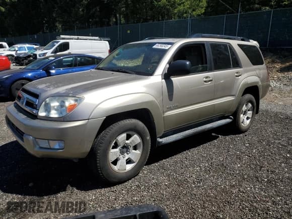 ✅ 2005 Toyota 4Runner SR5 • VIN: JTEBT14R750047057 • Lot: 66290245. Listed on Copart with 123,688 mi. Free auction sales archive from the USA and detailed vehicle history report at DreamBid. Image 1.