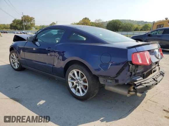 ✅ 2011 Ford Mustang V6 • VIN: 1ZVBP8AM7B5142708 • Lot: 80158205. Listed on Copart with 103,805 mi. Free auction sales archive from the USA and detailed vehicle history report at DreamBid. Image 2.