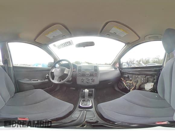 ✅ 2007 Nissan Versa S • VIN: 3N1BC11E57L439565 • Lot: 82352215. Listed on Copart with 257,986 mi. Free auction sales archive from the USA and detailed vehicle history report at DreamBid. Image 14.