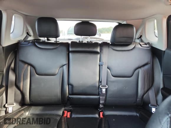 ✅ 2020 Jeep Compass Limited • VIN: 3C4NJDCBXLT204108 • Lot: 81080575. Wystawiony na Copart z przebiegiem 50 022 mil. Bezpłatny archiwum sprzedaży aukcyjnych z USA i szczegółowy raport historii pojazdu na DreamBid. Zdjęcie 10.