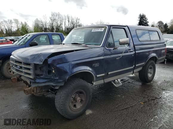 ✅ 1994 Ford F-150 • VIN: 1FTEF14NXRLA62582 • Lot: 52379715. Listed on Copart with 176,792 mi. Free auction sales archive from the USA and detailed vehicle history report at DreamBid. Image 1.