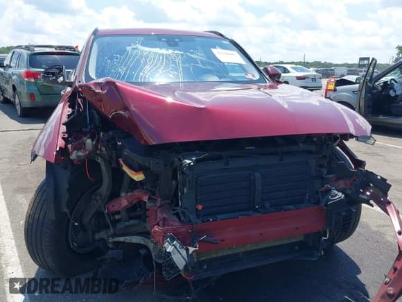 ✅ 2017 Jaguar F-Pace 35t Premium • VIN: SADCJ2BV6HA082969 • Lot: 42540467. Wystawiony na IAAI z przebiegiem 137 029 mil. Bezpłatny archiwum sprzedaży aukcyjnych z USA i szczegółowy raport historii pojazdu na DreamBid. Zdjęcie 6.