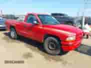 2000 Dodge Dakota z VIN 1B7FL26PXYS774614, wystawiony jako IAAI lot #41421195 z przebiegiem 188 823 mil mil oraz . Historia ofert i sprzedaży dostępna na DreamBid. Obrazek 1.