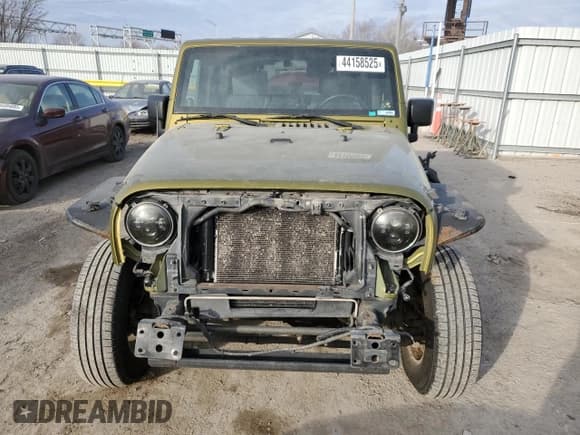 ✅ 2007 Jeep Wrangler X • VIN: 1J4GA39187L215203 • Lot: 44158525. Listed on Copart with 199,151 mi. Free auction sales archive from the USA and detailed vehicle history report at DreamBid. Image 5.