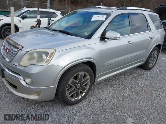 ✅ 2012 GMC Acadia Denali • VIN: 1GKKVTED4CJ311764 • Lot: 43743570. Listed on IAAI with 228,950 mi. Free auction sales archive from the USA and detailed vehicle history report at DreamBid. Image 2.