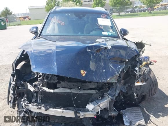 ✅ 2020 Porsche Cayenne • VIN: WP1AA2AYXLDA02335 • Lot: 42274256. Listed on IAAI with 69,113 mi. Free auction sales archive from the USA and detailed vehicle history report at DreamBid. Image 6.