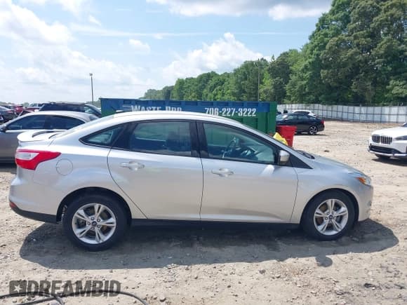 ✅ 2012 Ford Focus SE • VIN: 1FAHP3F29CL452465 • Lot: 42288025. Wystawiony na IAAI z przebiegiem 25 420 mil. Bezpłatny archiwum sprzedaży aukcyjnych z USA i szczegółowy raport historii pojazdu na DreamBid. Zdjęcie 13.