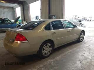 2008 Chevrolet Impala LT с VIN 2G1WC583681215601, выставлен на аукционе IAAI как лот 43241243 с пробегом 165 570 миль миль и . История ставок и продаж доступна на DreamBid. Изображение 4.