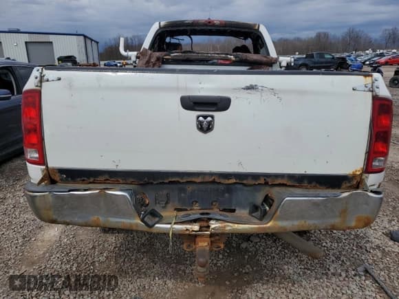 ✅ 2005 Dodge 2500 ST • VIN: 3D7KS26D15G832237 • Lot: 53692635. Wystawiony na Copart z przebiegiem Nie podano. Bezpłatny archiwum sprzedaży aukcyjnych z USA i szczegółowy raport historii pojazdu na DreamBid. Zdjęcie 10.