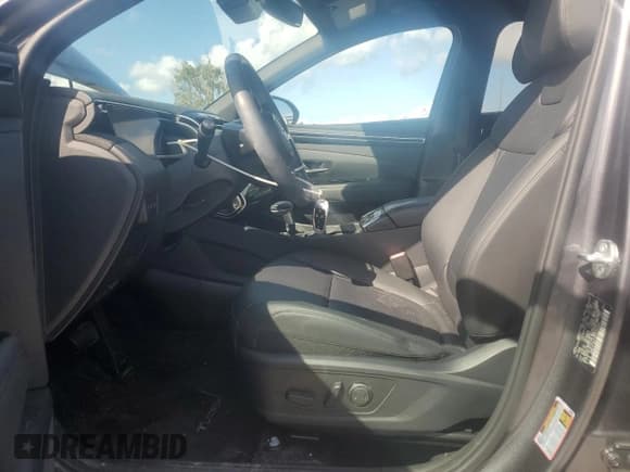 ✅ 2024 Hyundai Tucson XRT • VIN: KM8JF3DEXRU276486 • Lot: 73648914. Wystawiony na Copart z przebiegiem Nie podano. Bezpłatny archiwum sprzedaży aukcyjnych z USA i szczegółowy raport historii pojazdu na DreamBid. Zdjęcie 7.