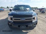 ✅ 2018 Ford F-150 Platinum • VIN: 1FTEW1EG3JFC57698 • Lot: 42940357. Wystawiony na IAAI z przebiegiem 161 008 mil. Bezpłatny archiwum sprzedaży aukcyjnych z USA i szczegółowy raport historii pojazdu na DreamBid. Zdjęcie 12.