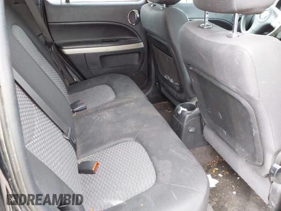 ✅ 2011 Chevrolet HHR LS • VIN: 3GNBAAFW1BS560779 • Lot: 41590007. Listed on IAAI with 209,181 mi. Free auction sales archive from the USA and detailed vehicle history report at DreamBid. Image 8.