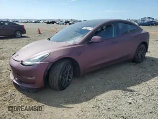 ✅ 2018 Tesla Model 3 Long Range Battery • VIN: 5YJ3E1EA3JF037066 • Lot: 82351085. Wystawiony na Copart z przebiegiem 86 087 mil. Bezpłatny archiwum sprzedaży aukcyjnych z USA i szczegółowy raport historii pojazdu na DreamBid. Zdjęcie 1.