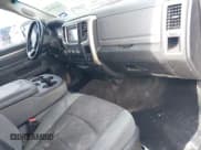 ✅ 2014 Ram 1500 Big Horn • VIN: 1C6RR6LT1ES390373 • Lot: 42328956. Wystawiony na IAAI z przebiegiem 303 185 mil. Bezpłatny archiwum sprzedaży aukcyjnych z USA i szczegółowy raport historii pojazdu na DreamBid. Zdjęcie 5.