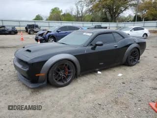 ✅ 2018 Dodge Challenger SRT Hellcat Widebody • VIN: 2C3CDZC97JH146395 • Lot: 49665774. Wystawiony na Copart z przebiegiem 47 495 mil. Bezpłatny archiwum sprzedaży aukcyjnych z USA i szczegółowy raport historii pojazdu na DreamBid. Zdjęcie 1.