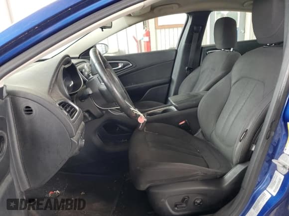 ✅ 2015 Chrysler 200 Limited • VIN: 1C3CCCAB3FN696973 • Lot: 65407455. Listed on Copart with 170,007 mi. Free auction sales archive from the USA and detailed vehicle history report at DreamBid. Image 7.