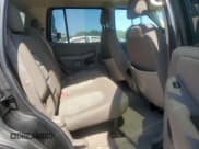 ✅ 2005 Ford Explorer XLT • VIN: 1FMZU63K15UA99676 • Lot: 66306955. Wystawiony na Copart z przebiegiem 175 463 mil. Bezpłatny archiwum sprzedaży aukcyjnych z USA i szczegółowy raport historii pojazdu na DreamBid. Zdjęcie 11.