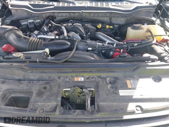 ✅ 2019 Ford F-250 Platinum • VIN: 1FT7W2BT6KEG67516 • Lot: 43443361. Listed on IAAI with 210,246 mi. Free auction sales archive from the USA and detailed vehicle history report at DreamBid. Image 10.