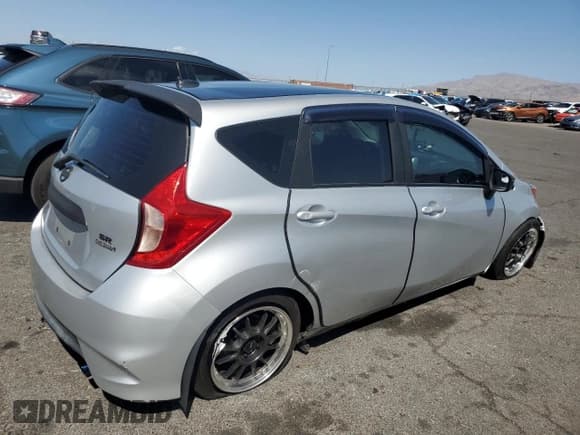 ✅ 2015 Nissan Note S • VIN: 3N1CE2CP6FL447465 • Lot: 59605545. Listed on Copart with 78,380 mi. Free auction sales archive from the USA and detailed vehicle history report at DreamBid. Image 3.
