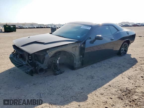 ✅ 2023 Dodge Challenger SXT • VIN: 2C3CDZAG8PH670276 • Lot: 82333975. Wystawiony na Copart z przebiegiem 20 887 mil. Bezpłatny archiwum sprzedaży aukcyjnych z USA i szczegółowy raport historii pojazdu na DreamBid. Zdjęcie 1.