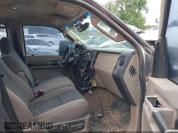 ✅ 2010 Ford F-250 XL • VIN: 1FTSW2BR1AEA73770 • Lot: 41925522. Listed on IAAI with 115,624 mi. Free auction sales archive from the USA and detailed vehicle history report at DreamBid. Image 5.