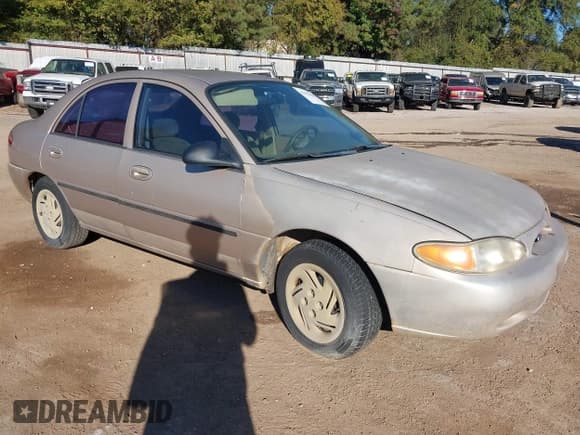 ✅ 1998 Ford Escort • VIN: 1FALP10P9WW106311 • Lot: 43613665. Listed on IAAI with 159,878 mi. Free auction sales archive from the USA and detailed vehicle history report at DreamBid. Image 1.