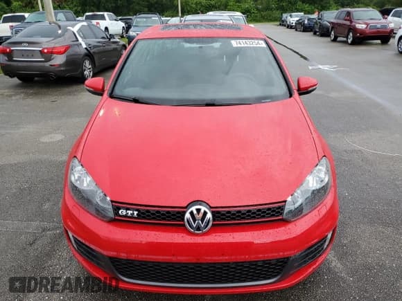 ✅ 2011 Volkswagen Golf GTI w/Sunroof PZEV • VIN: WVWHD7AJ2BW290765 • Lot: 74143254. Wystawiony na Copart z przebiegiem 59 395 mil. Bezpłatny archiwum sprzedaży aukcyjnych z USA i szczegółowy raport historii pojazdu na DreamBid. Zdjęcie 5.