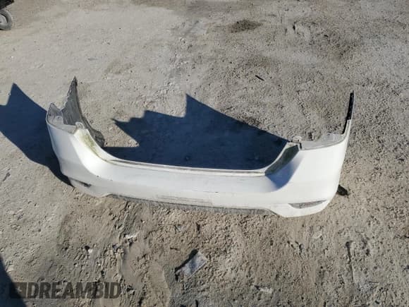 ✅ 2017 Nissan Sentra SR • VIN: 3N1AB7AP2HL719822 • Лот: 92157845. Опубликован ранее на Copart с пробегом 116 698 миль. Бесплатный доступ к архиву аукционных продаж из США и подробный отчёт об истории автомобиля на DreamBid. Изображение 12.