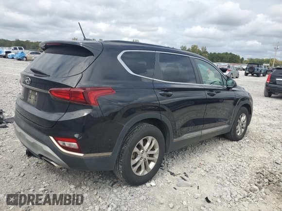 ✅ 2019 Hyundai Santa Fe SE • VIN: 5NMS23AD3KH024530 • Лот: 82256905. Опубликован ранее на Copart с пробегом 79 697 миль. Бесплатный доступ к архиву аукционных продаж из США и подробный отчёт об истории автомобиля на DreamBid. Изображение 3.