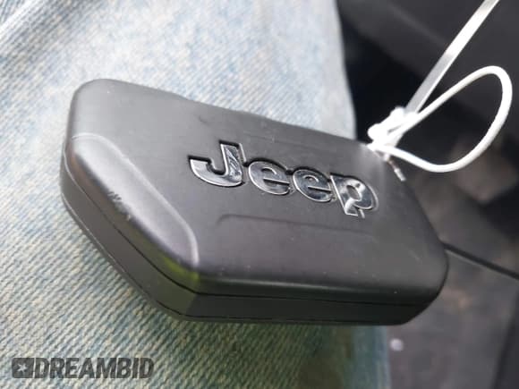 ✅ 2020 Jeep Wrangler Unlimited Sahara • VIN: 1C4HJXEG5LW266954 • Lot: 43428653. Listed on IAAI with 57,578 mi. Free auction sales archive from the USA and detailed vehicle history report at DreamBid. Image 11.