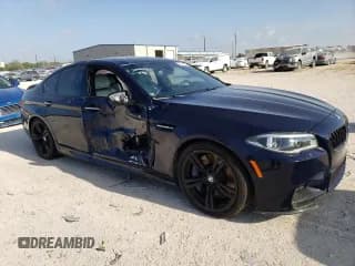 ✅ 2016 BMW M5 • VIN: WBSFV9C57GD595660 • Lot: 53349983. Wystawiony na Copart z przebiegiem 75 226 mil. Bezpłatny archiwum sprzedaży aukcyjnych z USA i szczegółowy raport historii pojazdu na DreamBid. Zdjęcie 4.