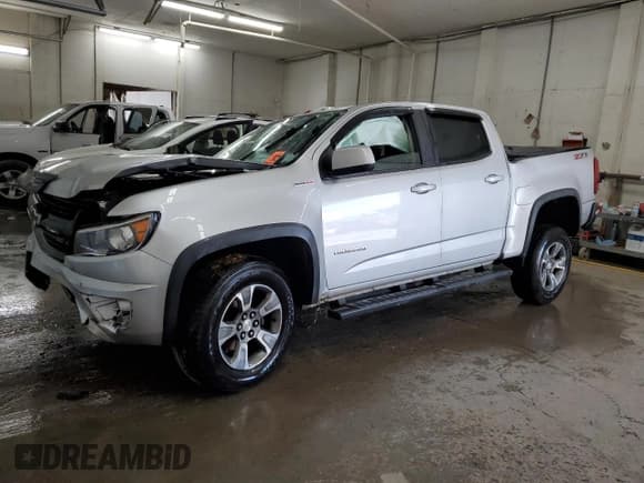 ✅ 2018 Chevrolet Colorado 4WD Z71 • VIN: 1GCPTDE15J1241143 • Лот: 65478914. Опубликован ранее на Copart с пробегом Не указан. Бесплатный доступ к архиву аукционных продаж из США и подробный отчёт об истории автомобиля на DreamBid. Изображение 1.