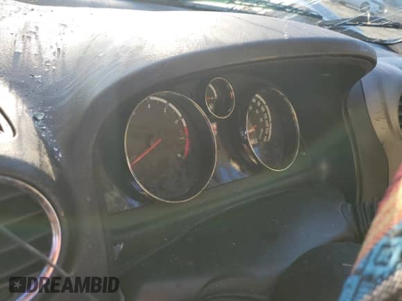 ✅ 2008 Saturn VUE XR • VIN: 3GSCL53798S634510 • Lot: 87553575. Wystawiony na Copart z przebiegiem Nie podano. Bezpłatny archiwum sprzedaży aukcyjnych z USA i szczegółowy raport historii pojazdu na DreamBid. Zdjęcie 9.