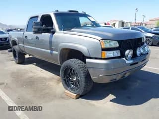 ✅ 2007 Chevrolet Silverado 2500HD LT1 • VIN: 1GCHK23D87F175207 • Lot: 42004137. Wystawiony na IAAI z przebiegiem 319 183 mil. Bezpłatny archiwum sprzedaży aukcyjnych z USA i szczegółowy raport historii pojazdu na DreamBid. Zdjęcie 1.