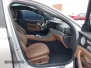 ✅ 2020 Mercedes-Benz E 63 S AMG • VIN: WDDZF8KB7LA743679 • Лот: 41552208. Опубликован ранее на IAAI с пробегом 30 574 миль. Бесплатный доступ к архиву аукционных продаж из США и подробный отчёт об истории автомобиля на DreamBid. Изображение 5.