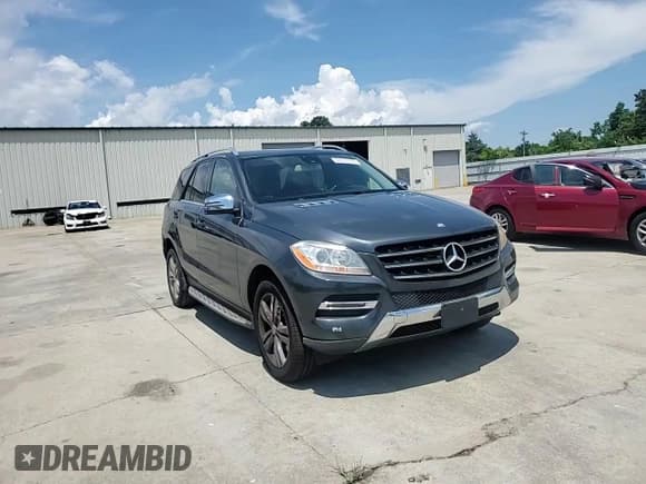 ✅ 2014 Mercedes-Benz M 350 • VIN: 4JGDA5HB0EA309952 • Lot: 63514745. Listed on Copart with 134,180 mi. Free auction sales archive from the USA and detailed vehicle history report at DreamBid. Image 13.