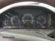 ✅ 1997 Mercedes-Benz SL 500 • VIN: WDBFA67FXVF151578 • Лот: 53587755. Опубликован ранее на Copart с пробегом 150 800 миль. Бесплатный доступ к архиву аукционных продаж из США и подробный отчёт об истории автомобиля на DreamBid. Изображение 9.