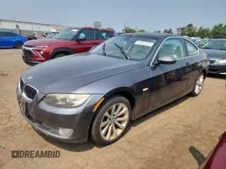2008 BMW 3 Series 335xi с VIN WBAWC73518E067266, выставлен на аукционе Copart как лот 67662315 с пробегом 172 465 миль миль и Чистый • Clean title. История ставок и продаж доступна на DreamBid. Изображение 1.
