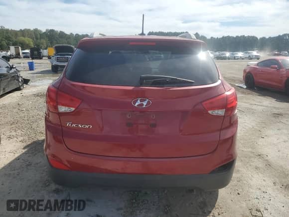 2014 Hyundai Tucson Limited with VIN KM8JU3AG1EU800338, listed as a Copart auction lot 90110565 with 198,909 mi miles and Clean title. Bid and sale history available at DreamBid. Image 6.