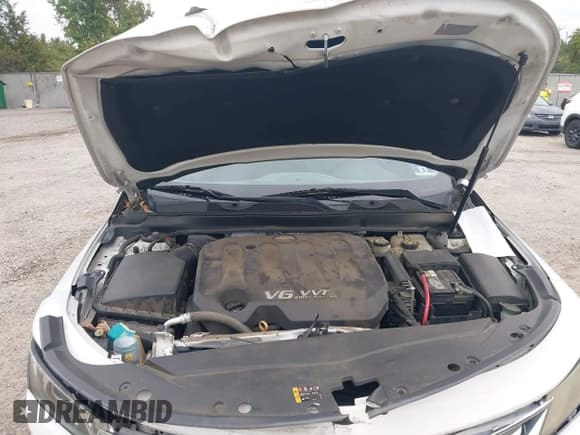 ✅ 2015 Chevrolet Impala LT • VIN: 2G1125S37F9137222 • Lot: 43332544. Listed on IAAI with 137,600 mi. Free auction sales archive from the USA and detailed vehicle history report at DreamBid. Image 10.