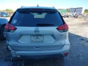 ✅ 2019 Nissan Rogue SV • VIN: KNMAT2MT9KP542963 • Lot: 42255309. Listed on IAAI with 115,494 mi. Free auction sales archive from the USA and detailed vehicle history report at DreamBid. Image 16.