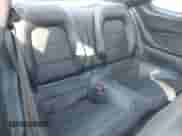 2022 Ford Mustang EcoBoost z VIN 1FA6P8TH1N5106091, wystawiony jako IAAI lot #43206951 z przebiegiem 46 792 mil mil oraz . Historia ofert i sprzedaży dostępna na DreamBid. Obrazek 8.