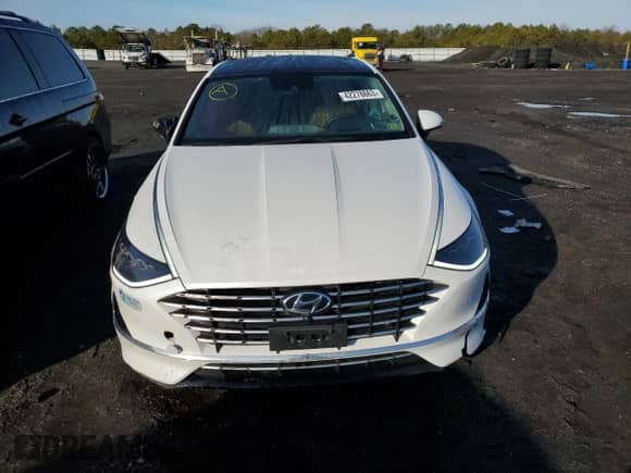 2022 Hyundai Sonata Limited с VIN KMHL54JJ7NA042904, выставлен на аукционе Copart как лот 42278663 с пробегом 29 714 миль миль и . История ставок и продаж доступна на DreamBid. Изображение 5.