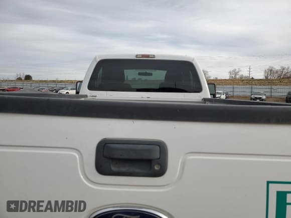 ✅ 2012 Ford F-250 XL • VIN: 1FTBF2B65CEC94085 • Lot: 50539245. Listed on Copart with 179,875 mi. Free auction sales archive from the USA and detailed vehicle history report at DreamBid. Image 10.