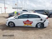 ✅ 2022 Hyundai Ioniq Blue • VIN: KMHC65LC4NU279625 • Lot: 41518795. Wystawiony na IAAI z przebiegiem 75 232 mil. Bezpłatny archiwum sprzedaży aukcyjnych z USA i szczegółowy raport historii pojazdu na DreamBid. Zdjęcie 14.