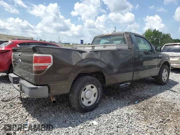 ✅ 2009 Ford F-150 XL • VIN: 1FTRF12879KA37384 • Лот: 62812325. Опубликован ранее на Copart с пробегом 166 379 миль. Бесплатный доступ к архиву аукционных продаж из США и подробный отчёт об истории автомобиля на DreamBid. Изображение 3.