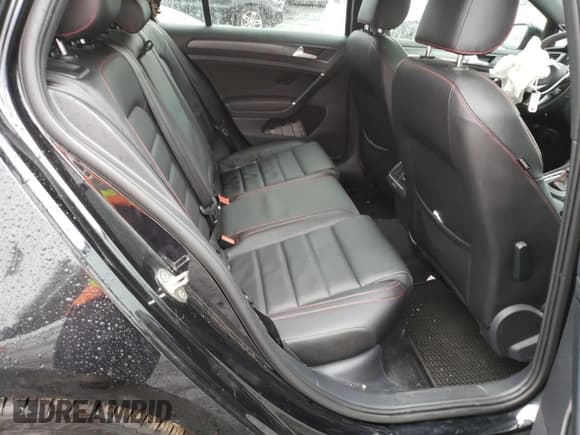 ✅ 2020 Volkswagen Golf GTI S • VIN: 3VW6T7AU6LM011725 • Лот: 69183152. Опубликован ранее на Copart с пробегом 11 416 миль. Бесплатный доступ к архиву аукционных продаж из США и подробный отчёт об истории автомобиля на DreamBid. Изображение 10.